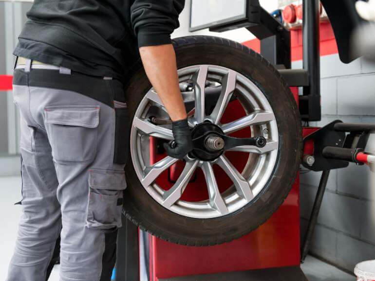cambio gomme autoservice spinea